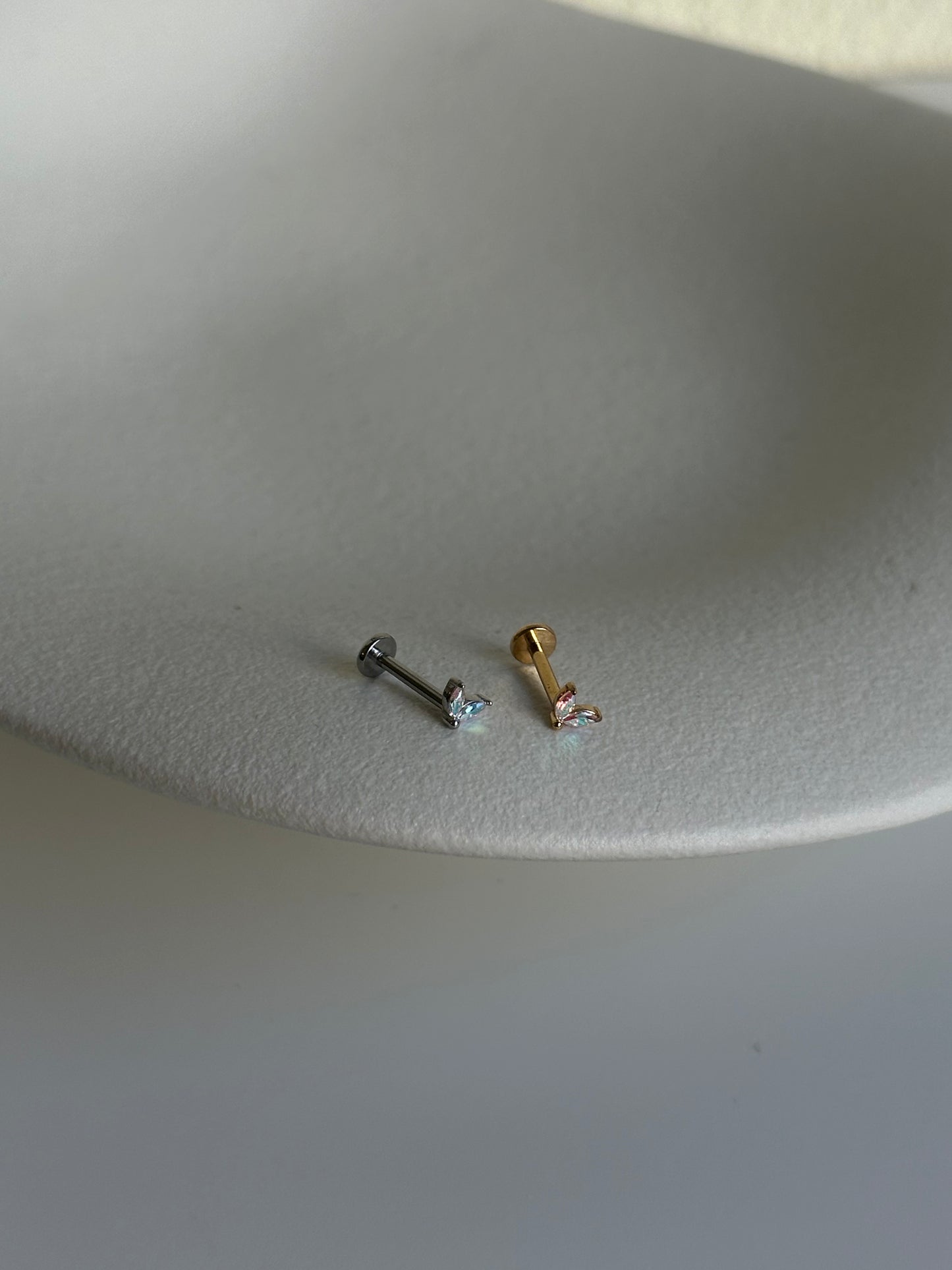 Piercing labret libellula