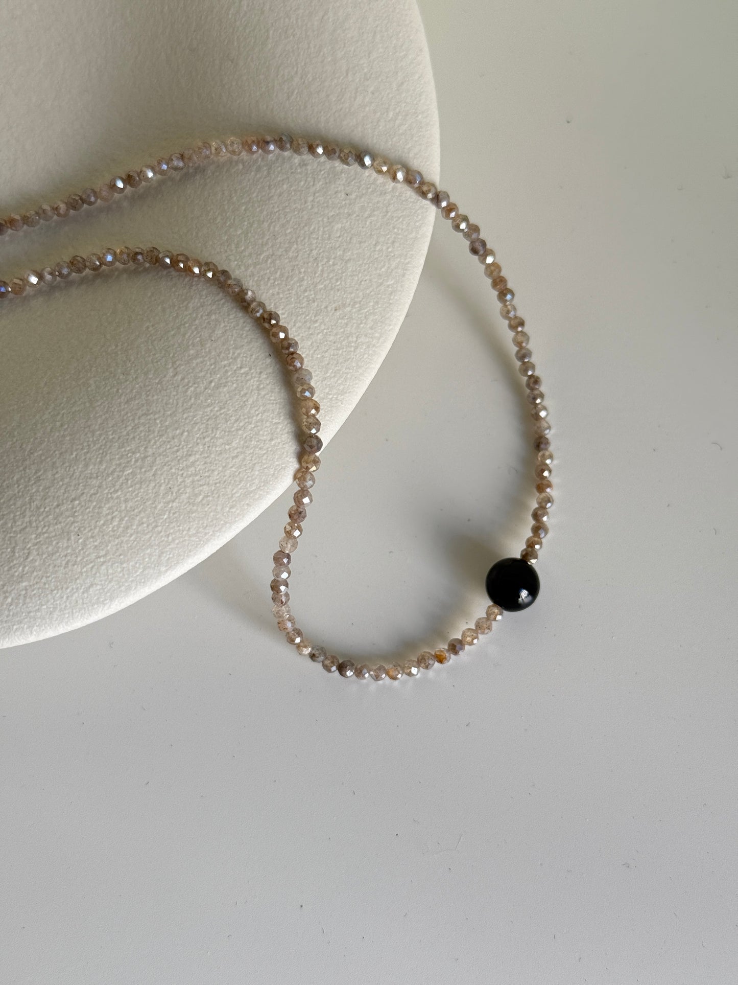 Luna Nera Necklace