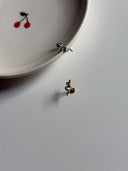 Piercing labret snake