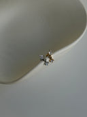 Piercing labret a rombo con zircone pendente