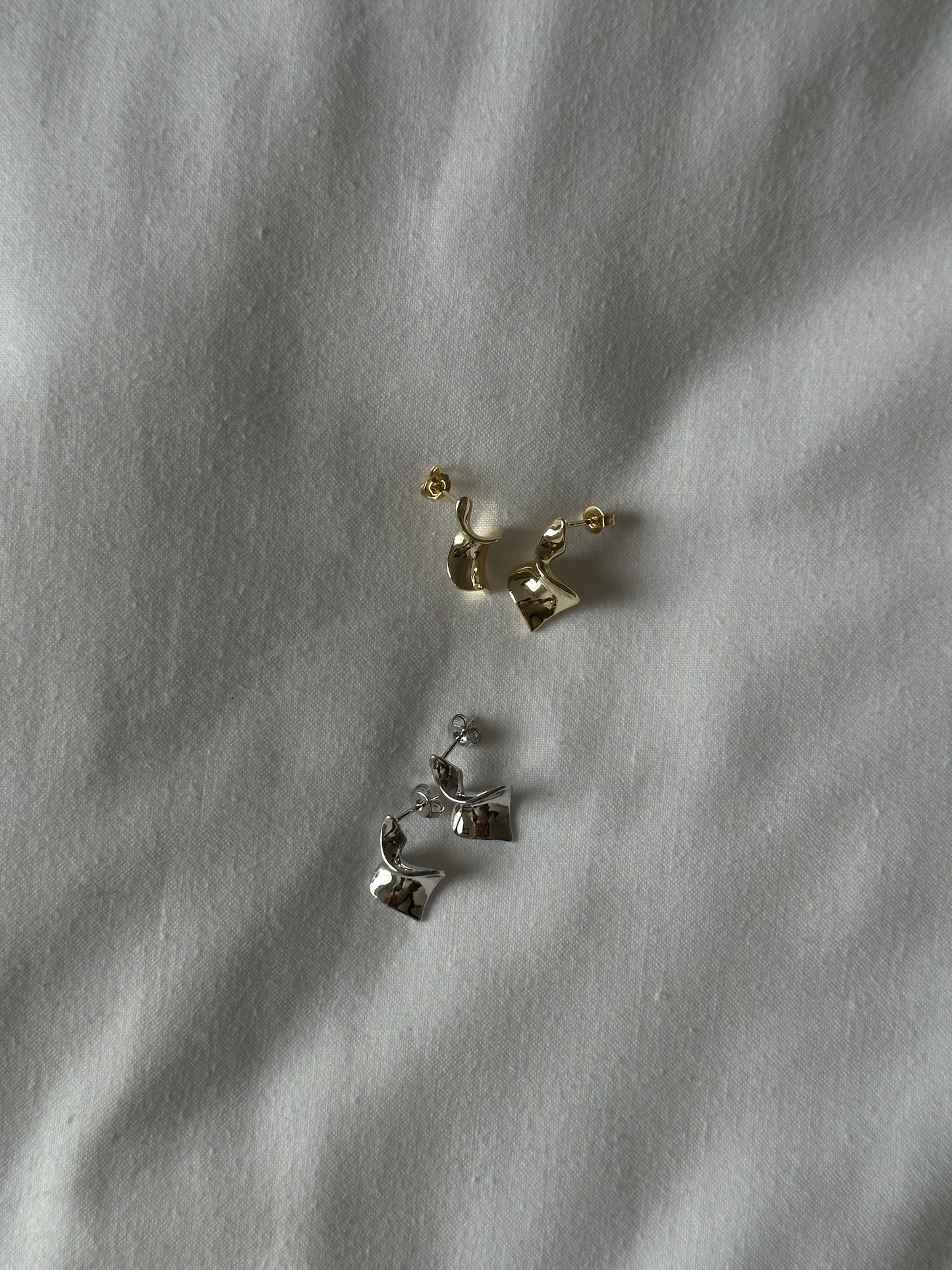 TWISTED earrings