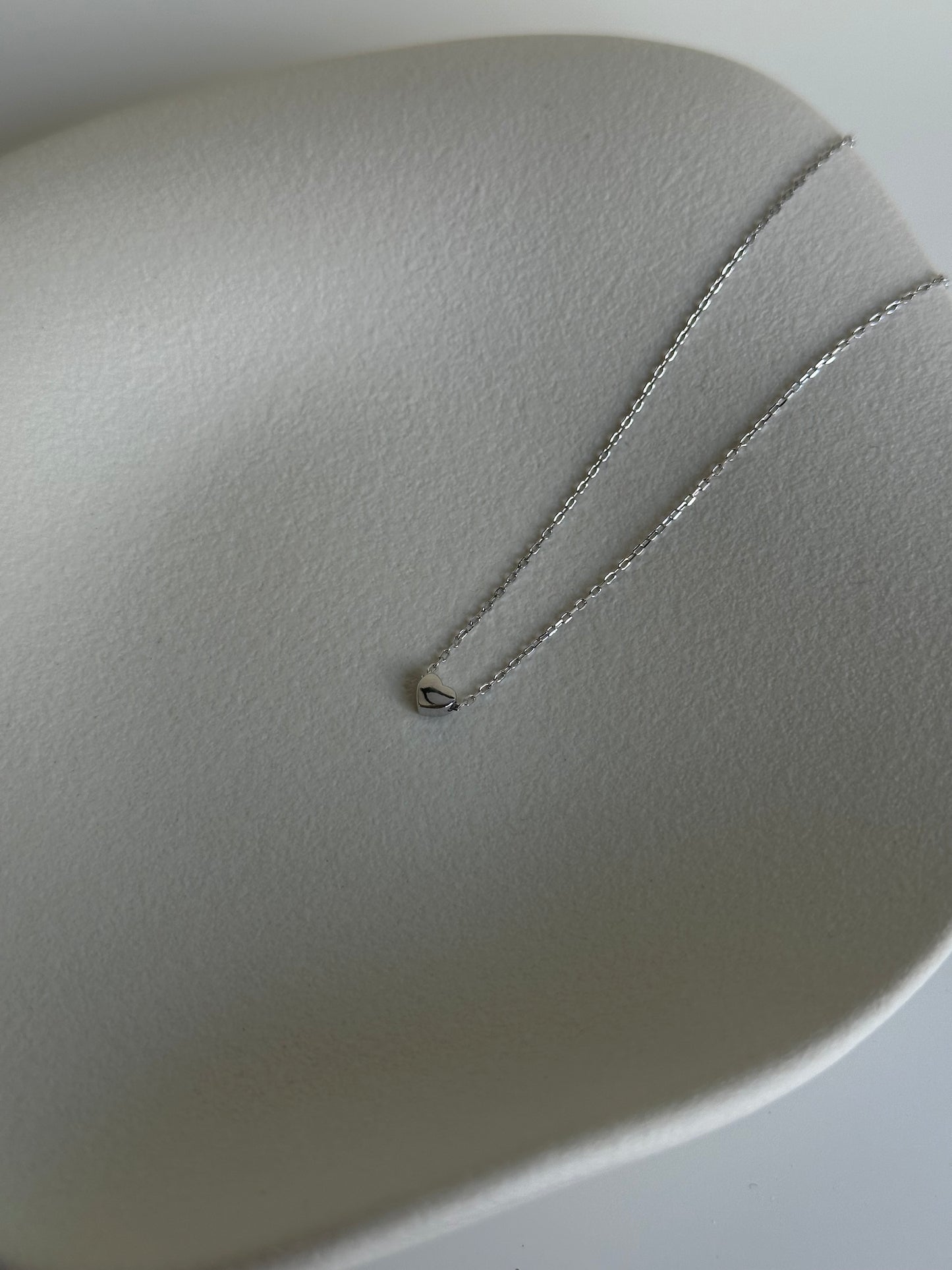 Micro heart necklace