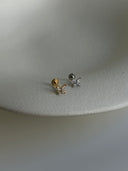 Piercing labret farfalla