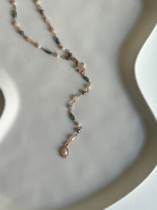 Collana a rosario con cristalli