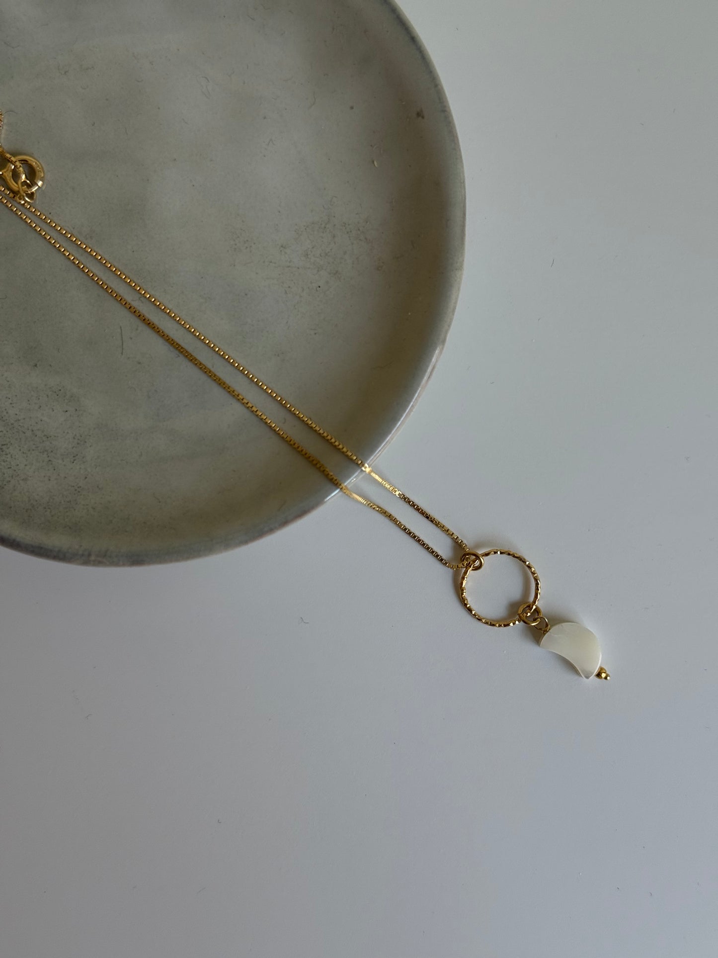 White Moon Necklace